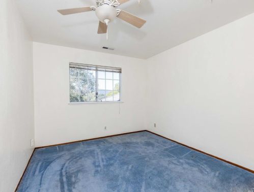 581 Tehuacan Rd, Ukiah CA  95482-4197 exterior