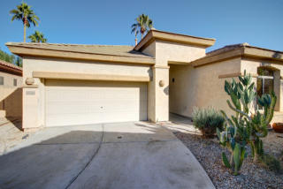 882 Sheffield Ave, Chandler, AZ 85225-1469
