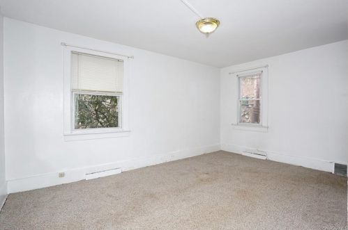369 Route 17, Tuxedo Park NY  10987-4306 exterior