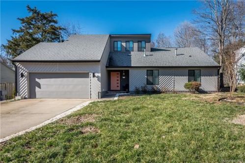8126 Mattingridge Dr, Charlotte, NC 28270-1085