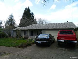2637 Eastlake Dr, Salem, OR 97306-2504