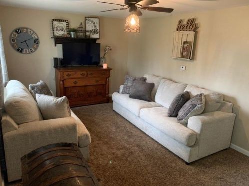 205 Holly Ln, Mount Olive, OH 45106-1037