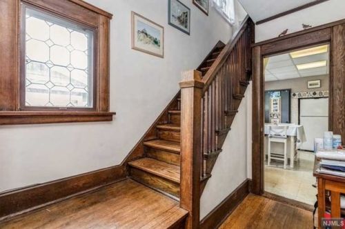 16 Godfrey Rd, Montclair NJ  07043-1310 exterior