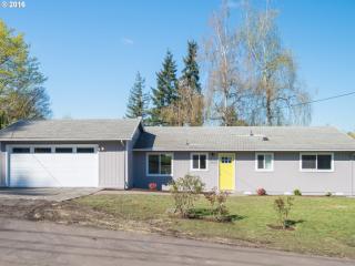 22735 Highland Dr, Sherwood OR  97140-7083 exterior