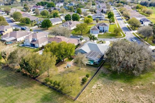 24101 Rialto Way, Mount Plymouth FL  32776-6912 exterior