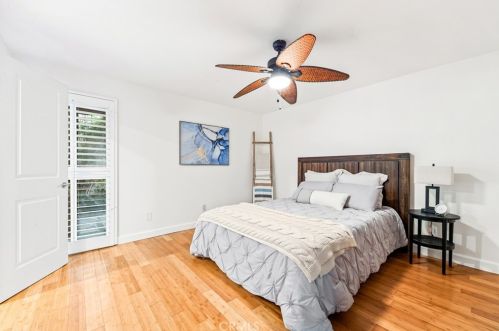 7102 Marina Pacifica Dr, Long Beach, CA 90803-3816