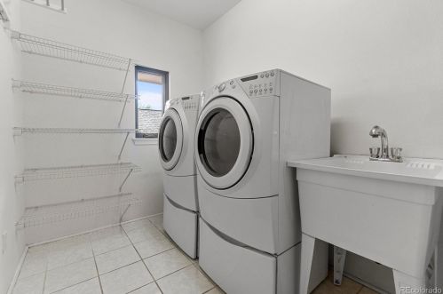 2686 Meade St, Denver CO 80211-5057 exterior