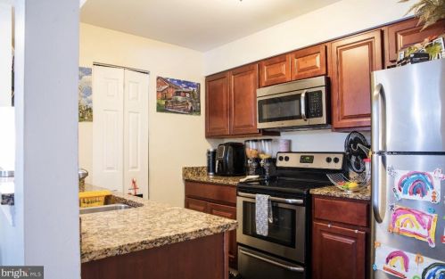 1421 Governor House Cir, Wilmington, DE 19809-2480