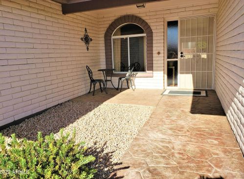8242 Madero Ave, Mesa, AZ 85209-5240