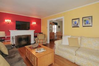 2079 Stowe St, Union Center, NJ 07083-6009