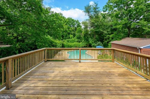 12 Cedar Ave, Berlin Boro NJ  08009-1302 exterior