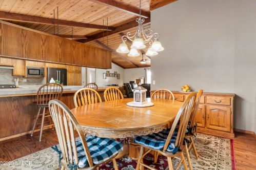 4786 Coughlin Way, Santa Maria CA  93455-5000 exterior