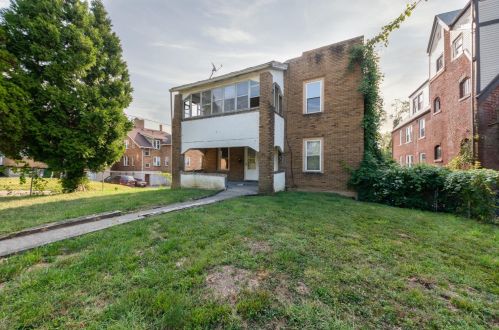 3720 Beatrice Dr, Cincinnati, OH 45229-2202