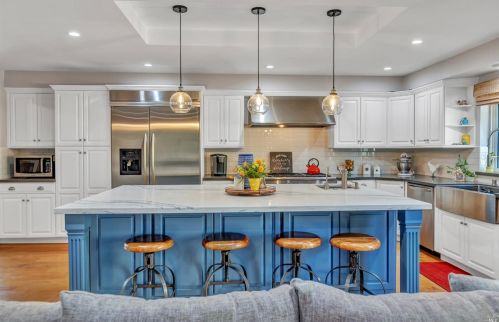 311 Dl Ct, Benicia CA 94510-2133 exterior