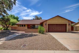 6311 Desert Hills Dr, Glendale, AZ 85304-2409