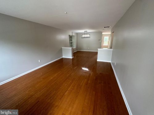 1531 Sweetbriar Dr, Jamison, PA 18929-1653