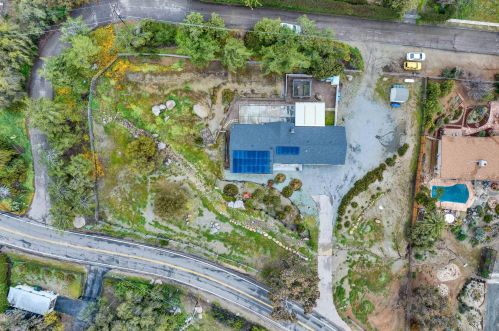 2855 Victoria Dr, Alpine CA  91901-3669 exterior