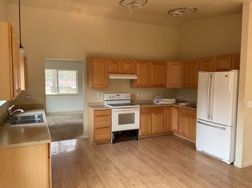 682 Ridge St, Portola, CA 96122-8113