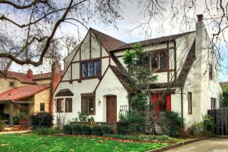 2716 10th Ave, Sacramento, CA 95818-4413