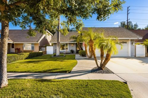 7820 Woodsboro Ave, Anaheim, CA 92807-2434