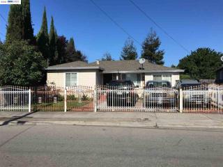 315 Darien Ave, Oakland, CA 94603-2119