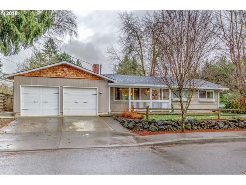 107 Blackmore Ave, Yacolt, WA 98675-5405