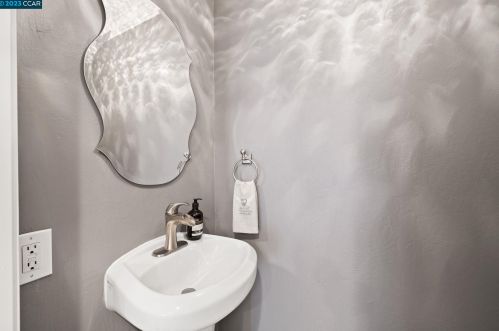 334 Conway Dr, Danville CA  94526-5512 exterior