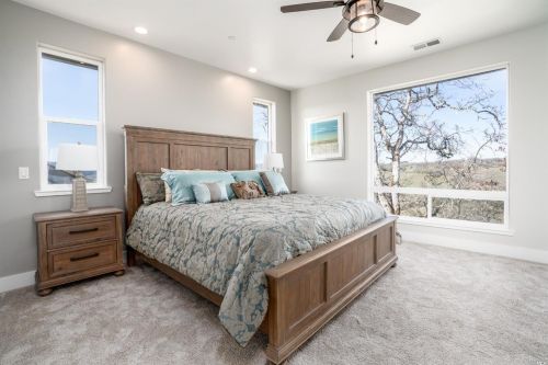 410 Tehuacan Rd, Ukiah CA  95482-2007 exterior