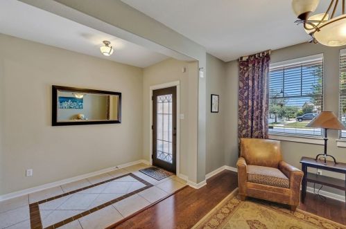 4902 Madrid Dr, Georgetown TX  78628-1382 exterior