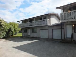 14317 Thorne Ln, Lakewood WA  98498-2133 exterior