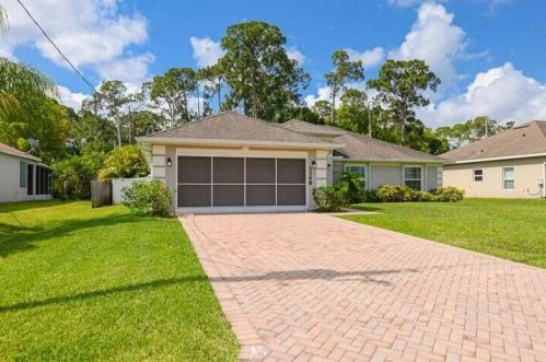 1348 Wellington Ave, Fort Pierce, FL 34953-4443