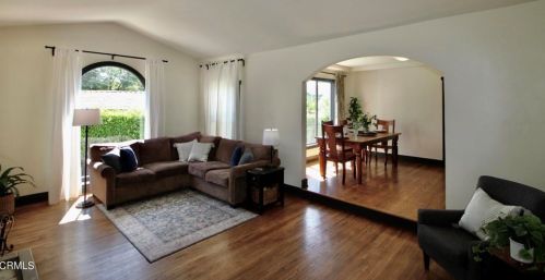 2810 Los Olivos Ln, Glendale CA 91214-2829 exterior