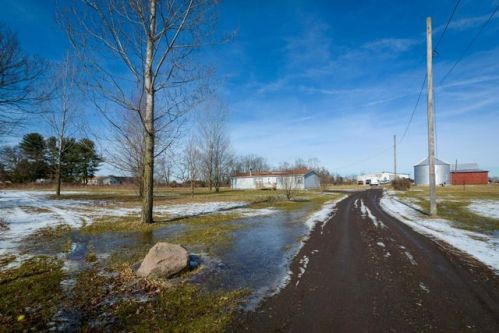 9014 Morse Rd, Pataskala, OH 43062-9124