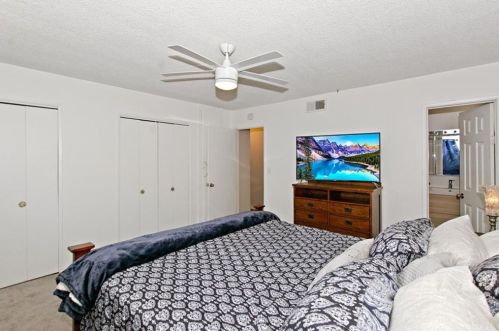 9342 Los Angeles St, Bellflower CA  90706-4446 exterior