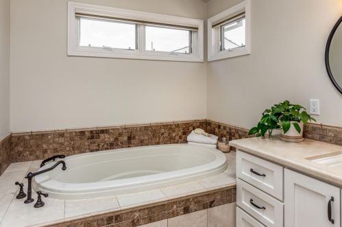 542 Quartz St, Redwood City CA  94062-2228 exterior