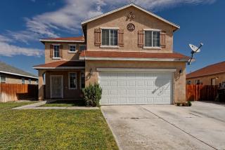 11960 Chetwood St, Victorville, CA 92392-1275