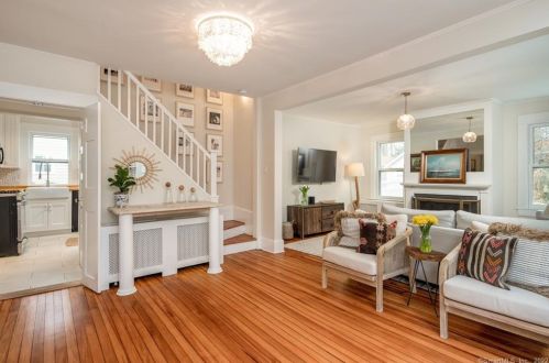 17 Crockett St, Norwalk CT  06853-1610 exterior