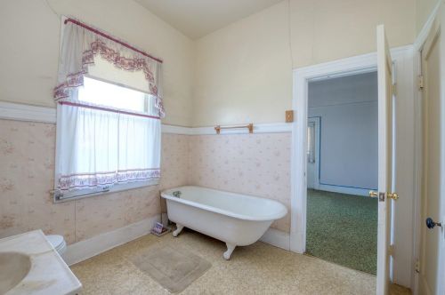 27642 Fig Ln, Newman CA  95360-1145 exterior