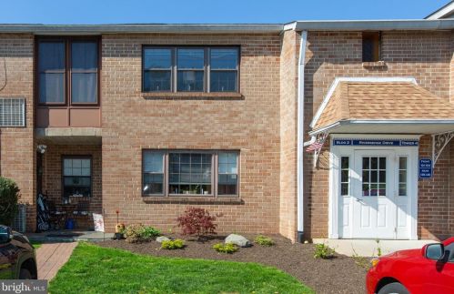 103 Riversedge Dr, Norristown PA  19403-3718 exterior