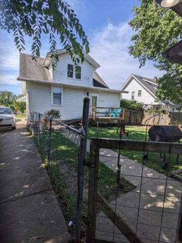 230 Seminary St, Owenton, KY 40359-1535