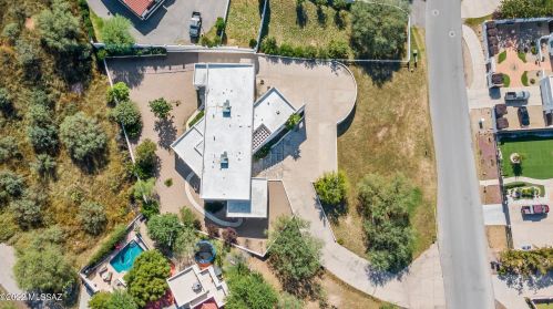 1527 Fairway Dr, Nogales, AZ 85621-3804