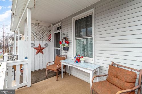 2110 Brookwood St, Harrisburg, PA 17104-2415
