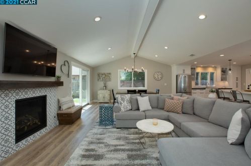 110 Lehigh Valley Pl, Danville CA  94526-4927 exterior