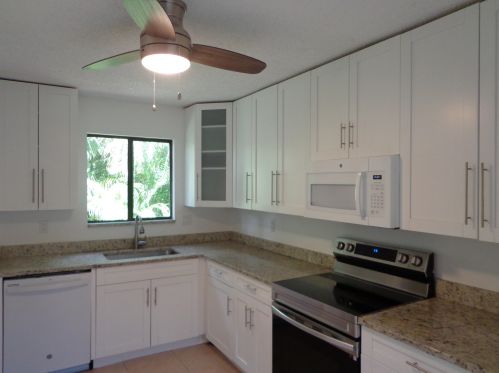 11892 Sturbridge Ln, West Palm Beach, FL 33414-5714