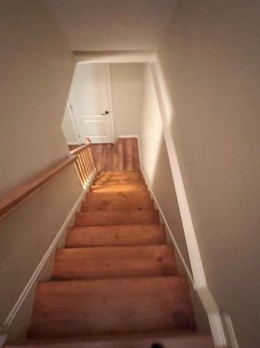 4 Saratoga Ct, Easton PA  18040-1046 exterior