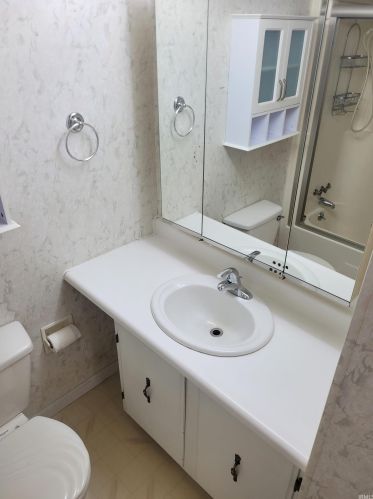 52075 Del Rue Dr, Elkhart IN  46514-9396 exterior