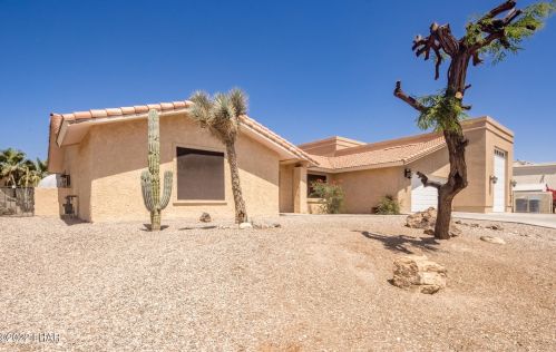 2025 Eagle Ln, Lake Havasu City, AZ 86406-8136
