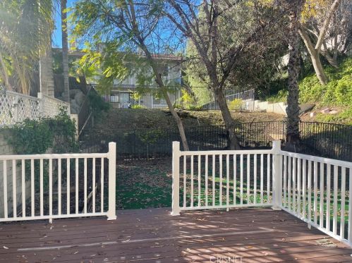 29609 Canwood St, Calabasas CA  91301-4205 exterior