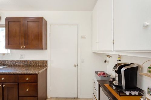 288 Lustrosos St, Oceanside CA  92057-5237 exterior
