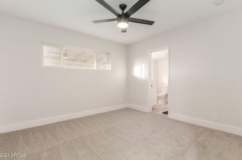 8334 Oak St, Scottsdale AZ  85257-2852 exterior